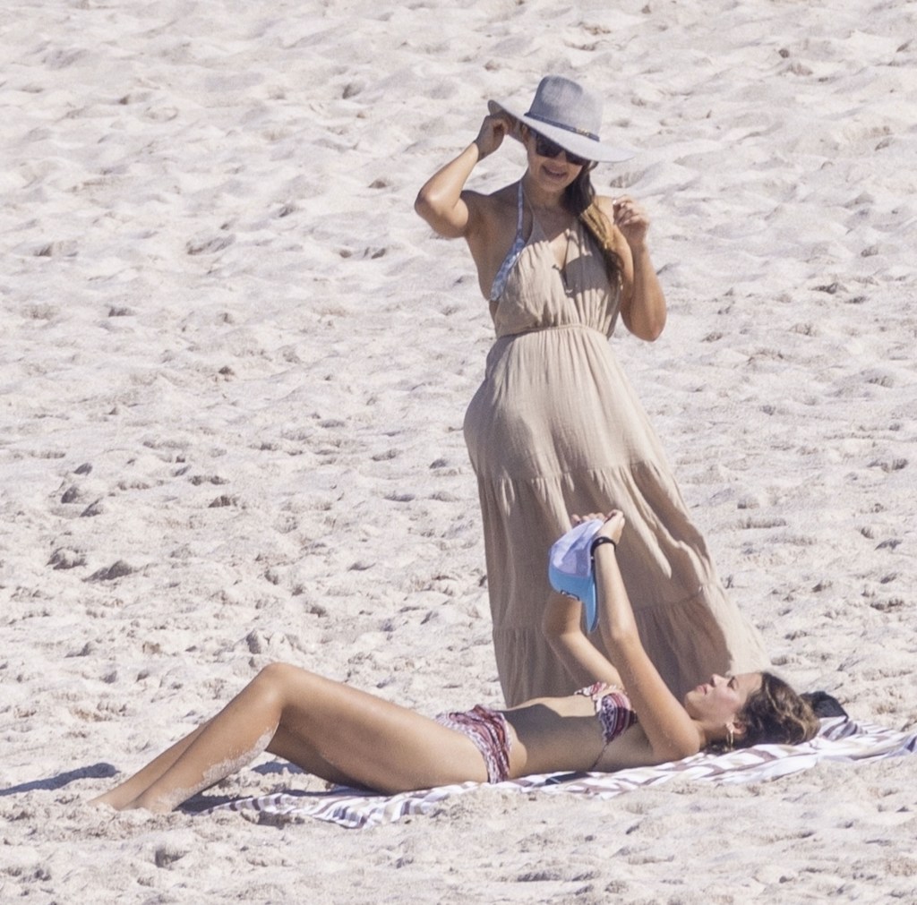 Jessica Alba and her daughter at the beach in Mexico.