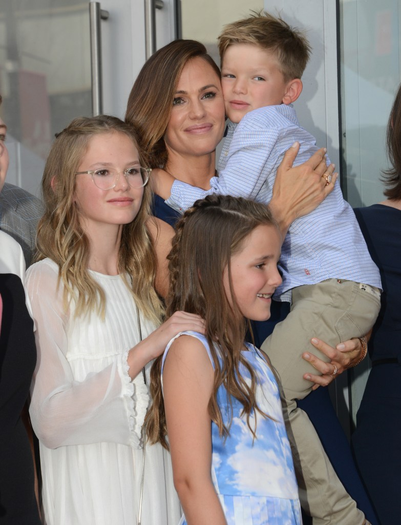 Jennifer Garner and kids in August 2018 at Hollywood Walk of Fame