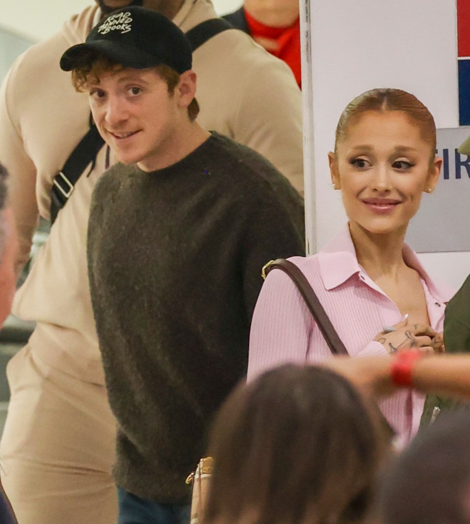 Ethan Slater and Ariana Grande.