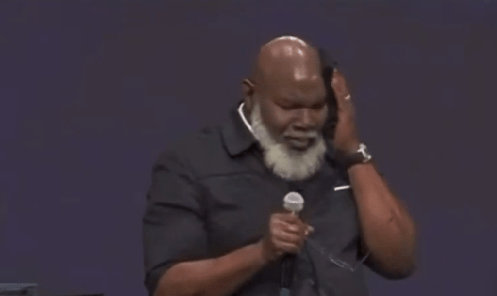 TD Jakes medical emergency at sermon