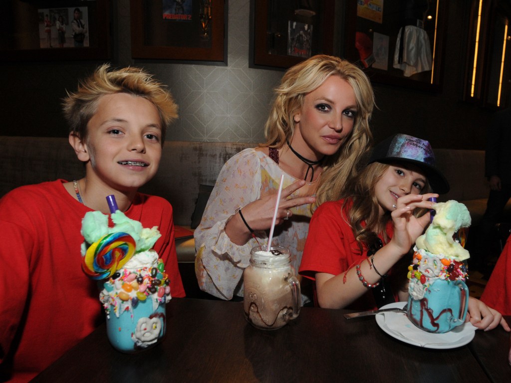 Britney Spears enjoys a family outing  with Jayden Federline and Maddie Aldridge at Planet Hollywood Disney Springs on March 13, 2017 in Orlando, Fla.