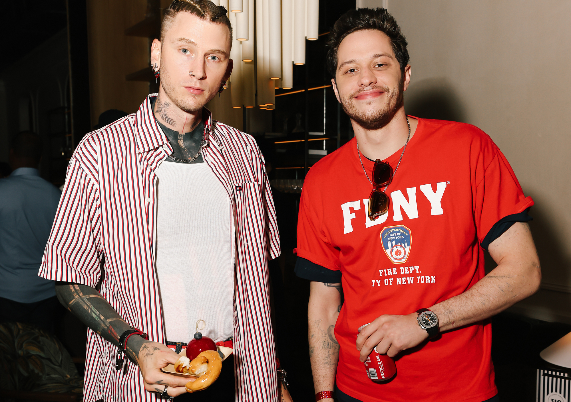 Machine Gun Kelly, Pete Davidson.