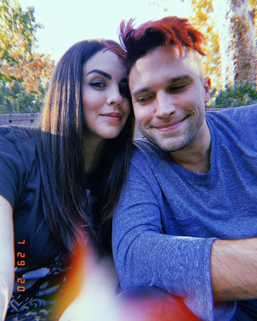 Katie Maloney and Tom Schwartz posing for a selfie