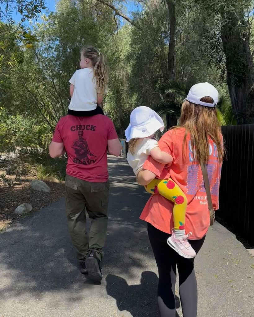 Katherine Schwarzenegger and Chris Pratt hold daughters in Instagram photo