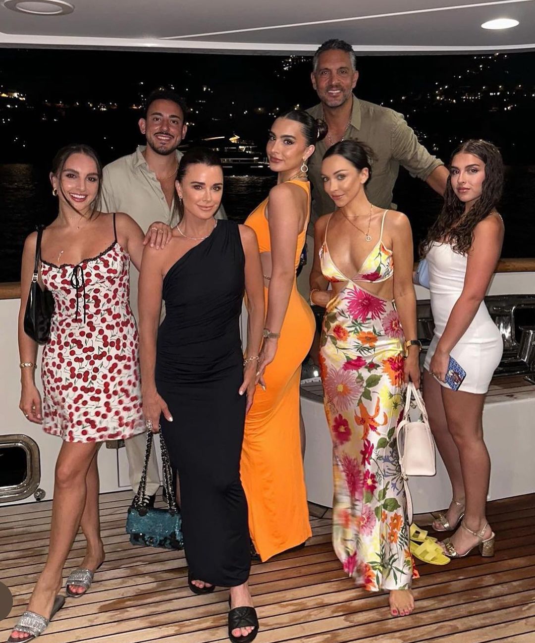 Kyle Richards, Mauricio Umansky and their kids.