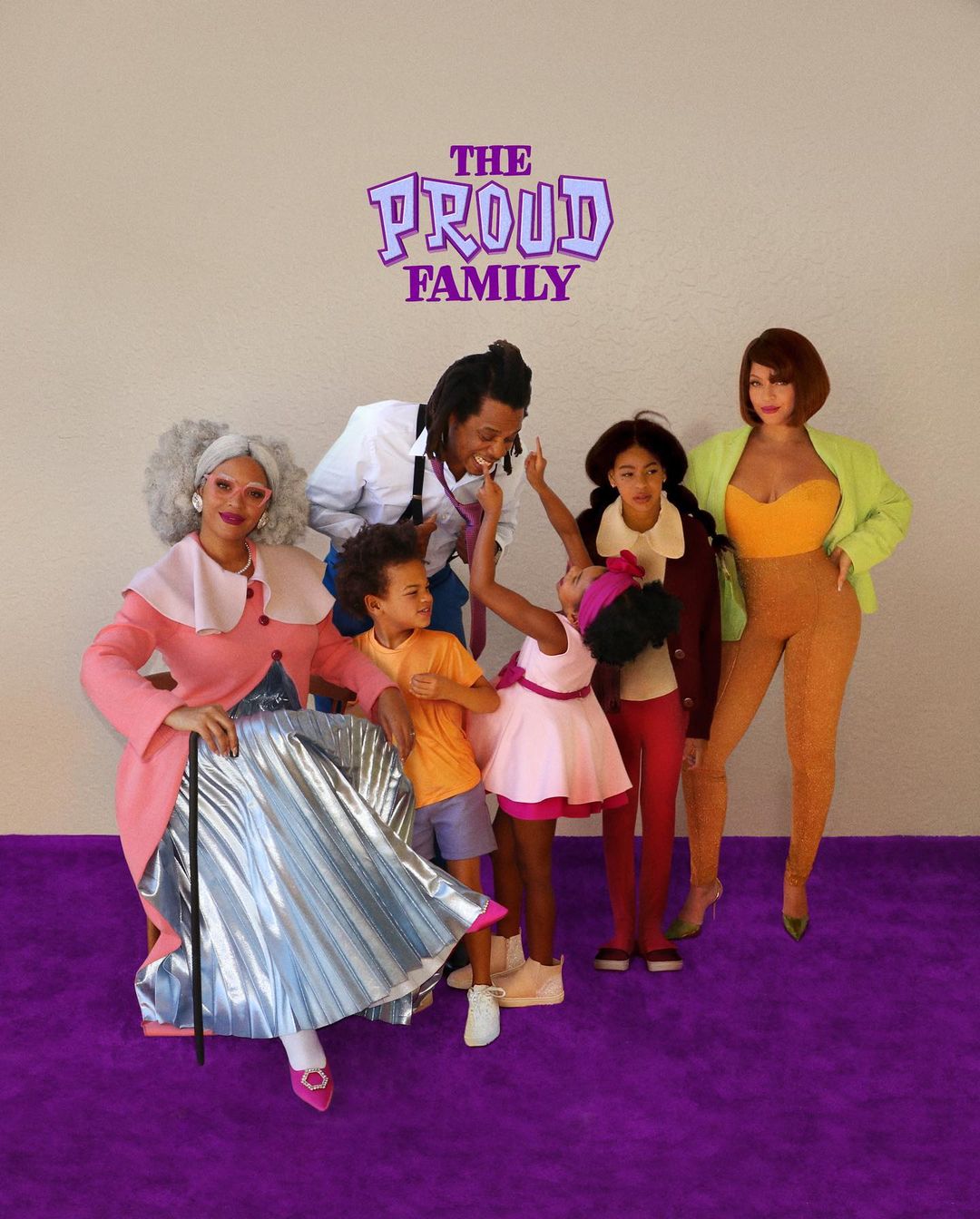 Beyoncé, Jay-Z and their kids in a "Proud family" Halloween costume.