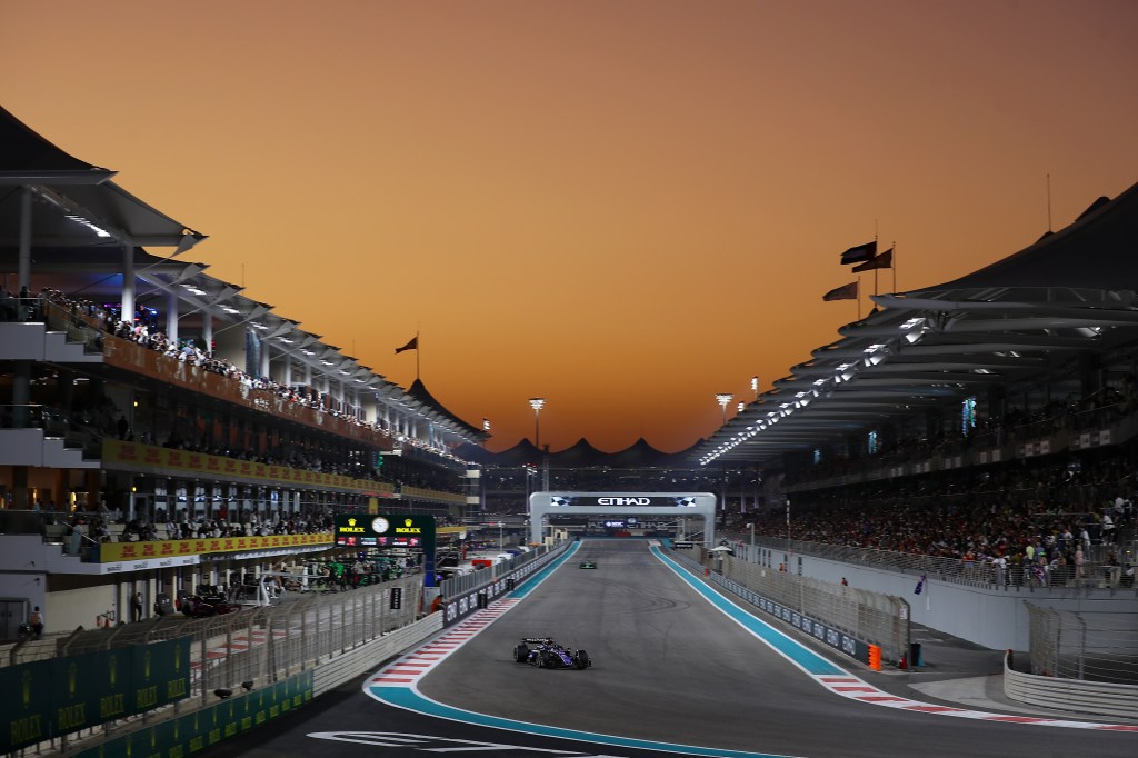 Alexander Albon of Thailand driving the (23) Williams FW46 Mercedes on track during the F1 Grand Prix of Abu Dhabi at Yas Marina Circuit on December 08, 2024 in Abu Dhab.