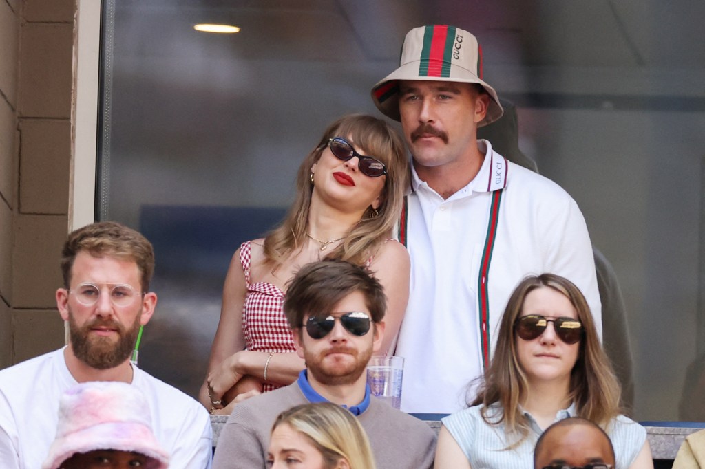 taylor swift and travis kelce