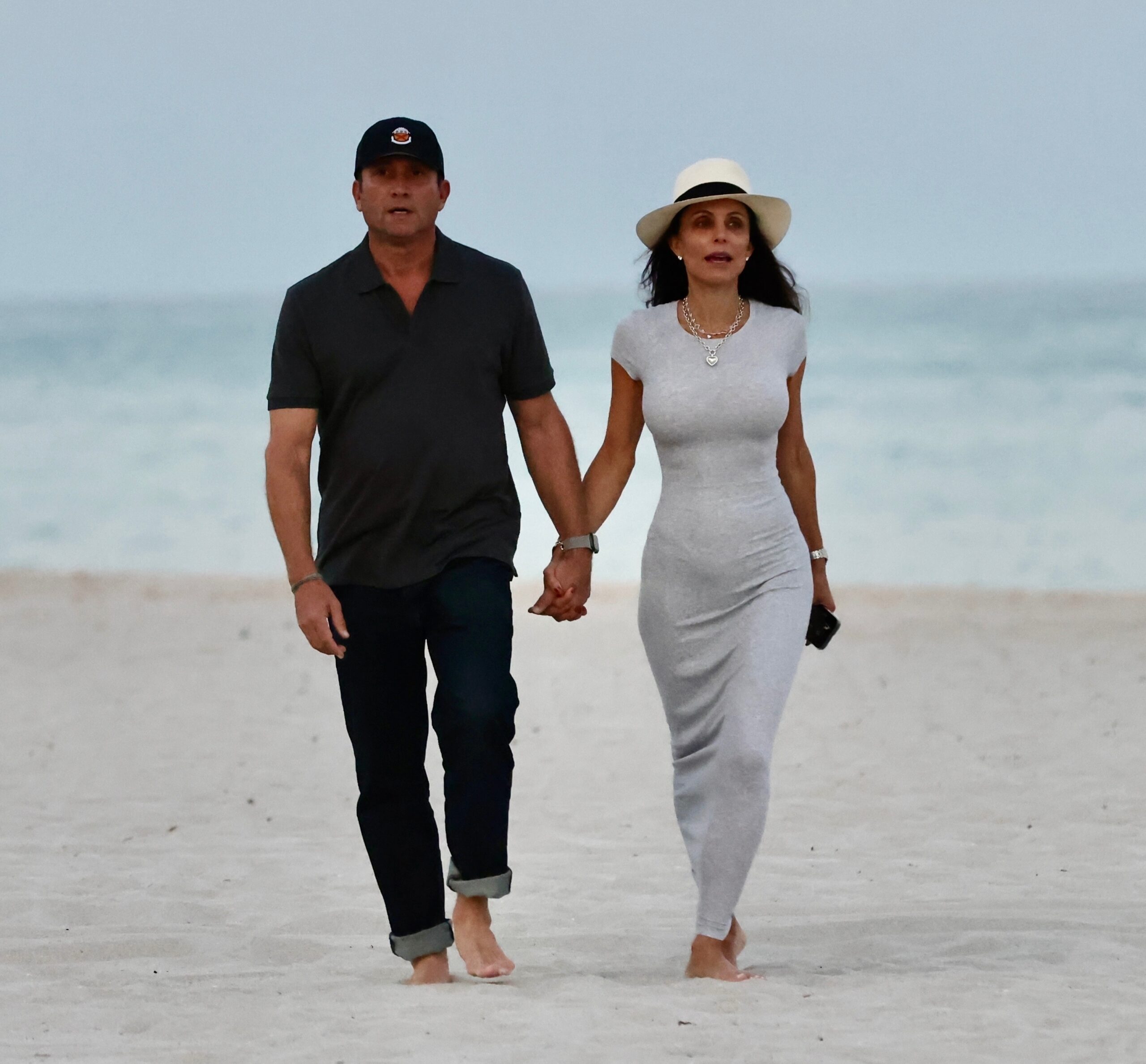 Tom Villante and Bethenny Frankel holding hands in Miami Beach in December 2024