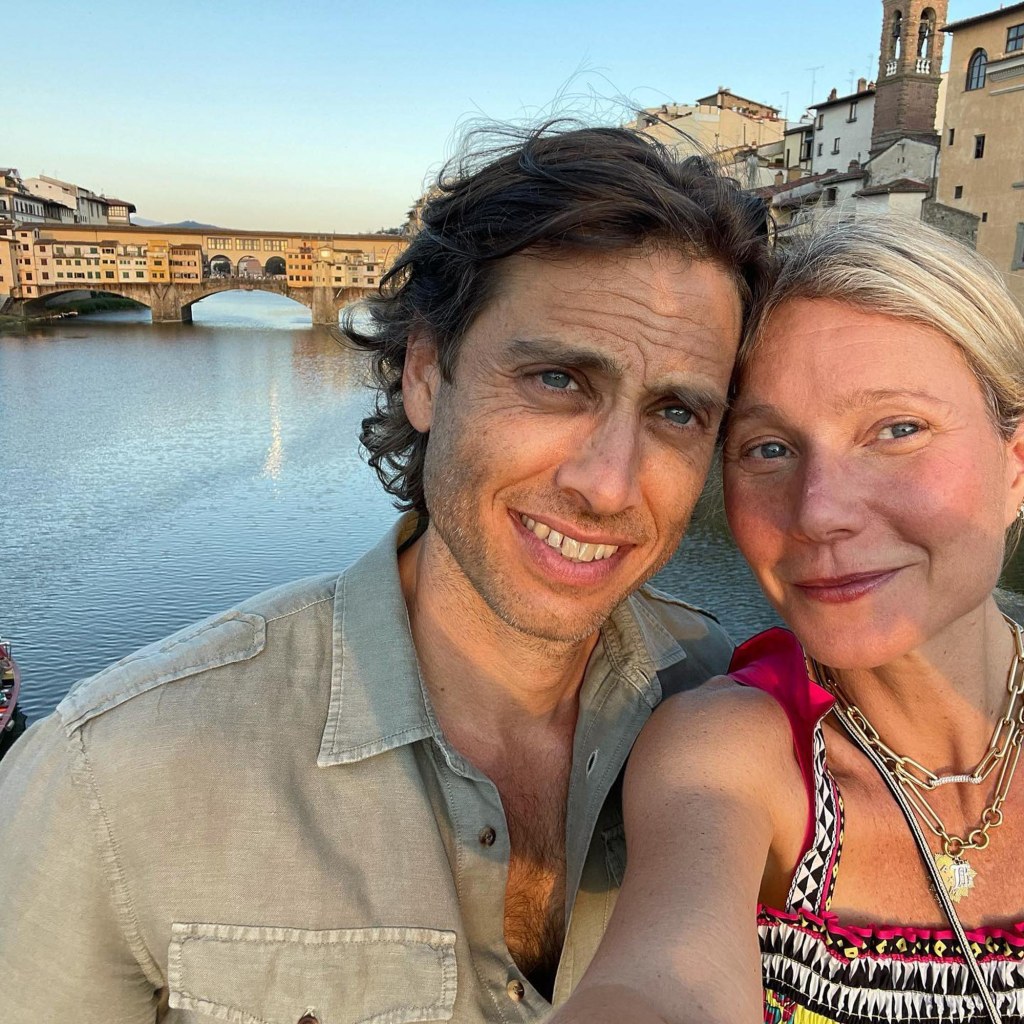 Brad Falchuk and Gwyneth Paltrow pose together on vacation.