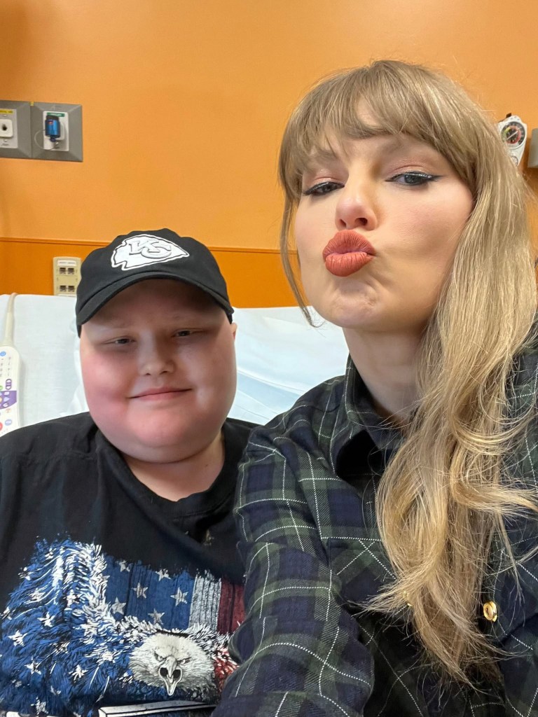 Taylor Swift visited Children's Mercy Kansas City