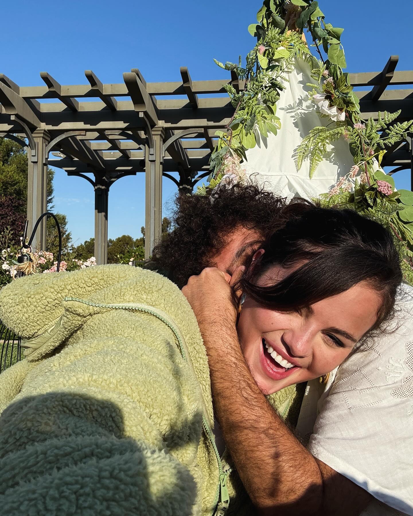 A selfie of Selena Gomez and Benny Blanco