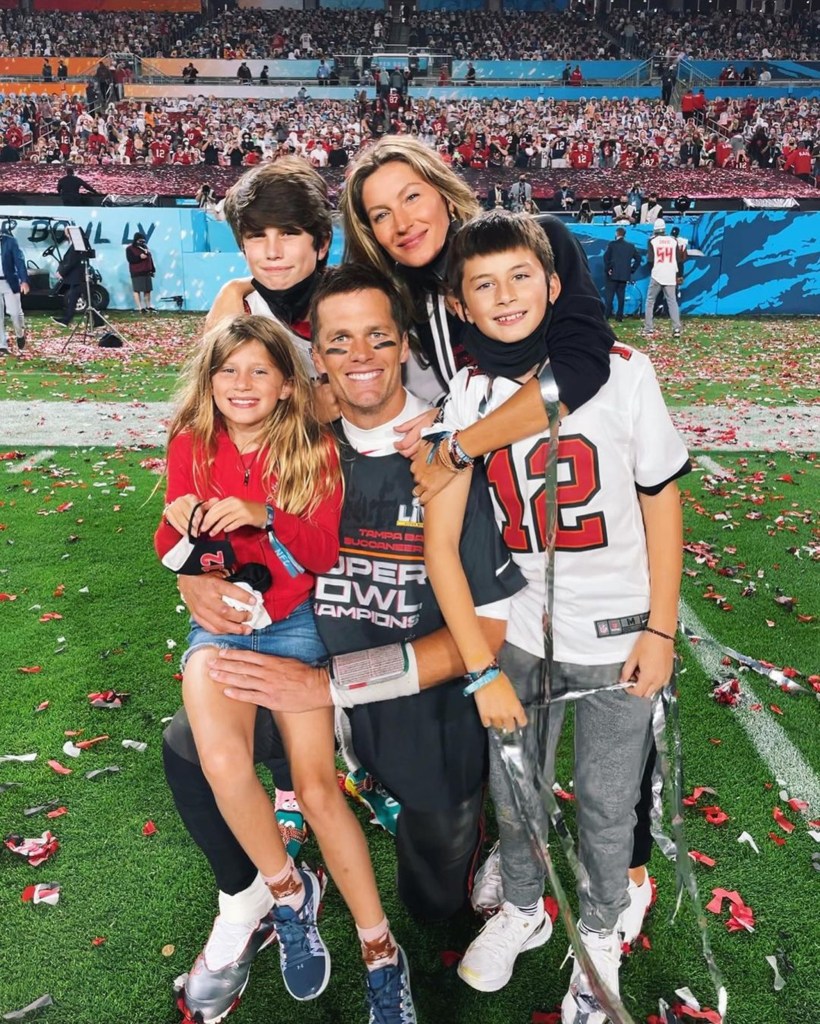 Tom Brady and Gisele Bunchen with their kids.