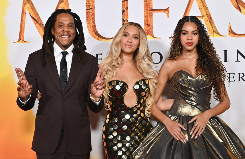 Beyonce and her family at mufasa premiere