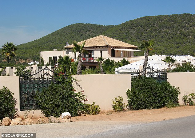 William and Kate previously stayed at Gary's notorious Ibiza villa in 2006, where they had an exciting summer holiday