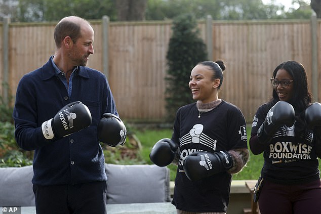 Joining the Boxwise session, the Prince appeared to enjoy the light-hearted sporting class