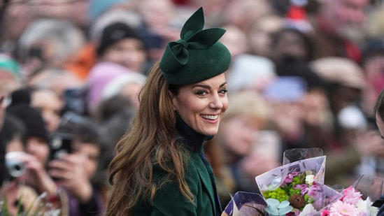 Cancer patient who met Kate Middleton says Princess of Wales' hospital visit timing 'speaks volumes’ (Aaron Chown/PA via AP)