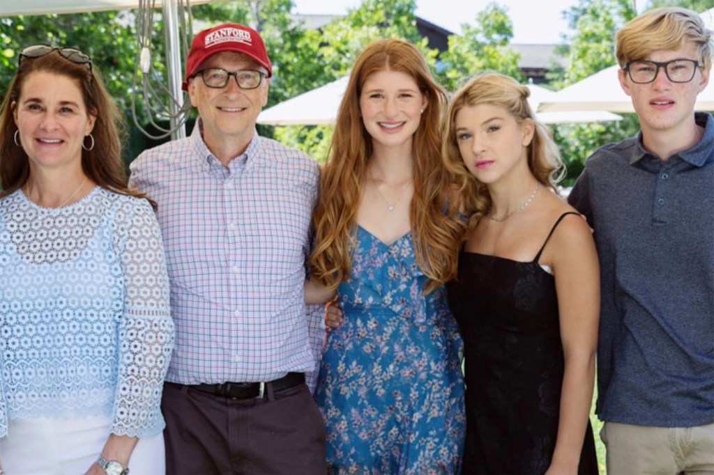 Bill Gates with ex-wife Melinda Gates and the couple's three kids.