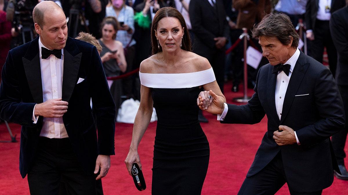 Kate Middleton and Prince William got to know Hollywood royalty better, when they spent time with Tom Cruise at the premiere of "Top Gun: Maverick."