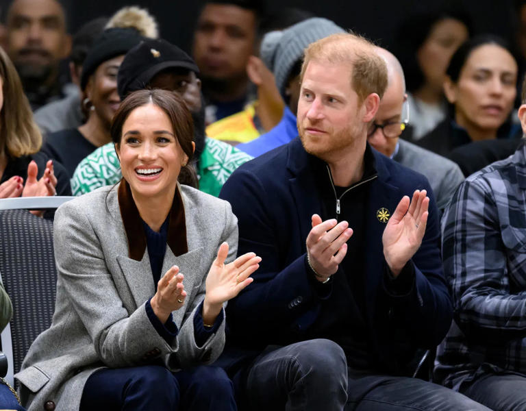 Did Meghan Markle copy Kate Middleton or Princess Diana's grey blazer style?