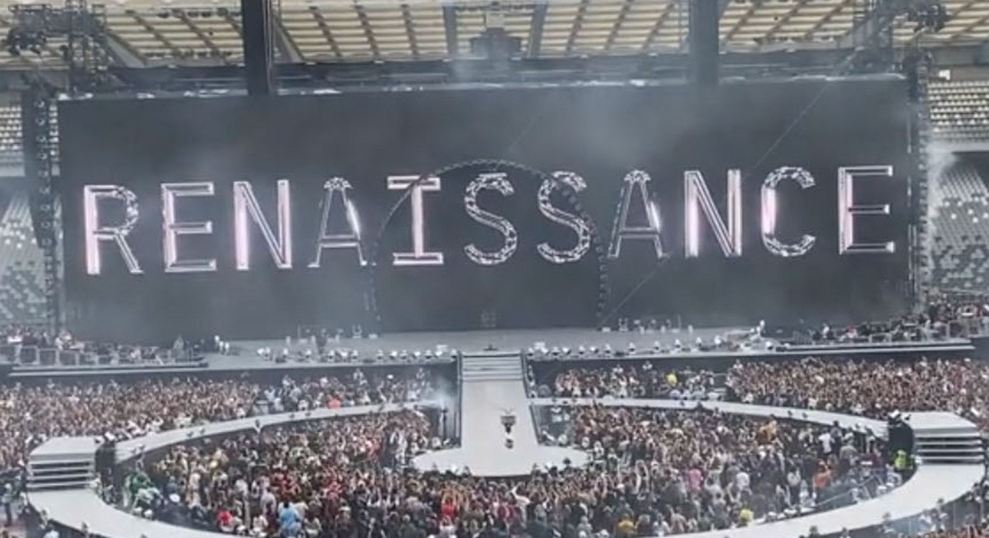 Beyoncé's "Renaissance" tour screen in 2023.