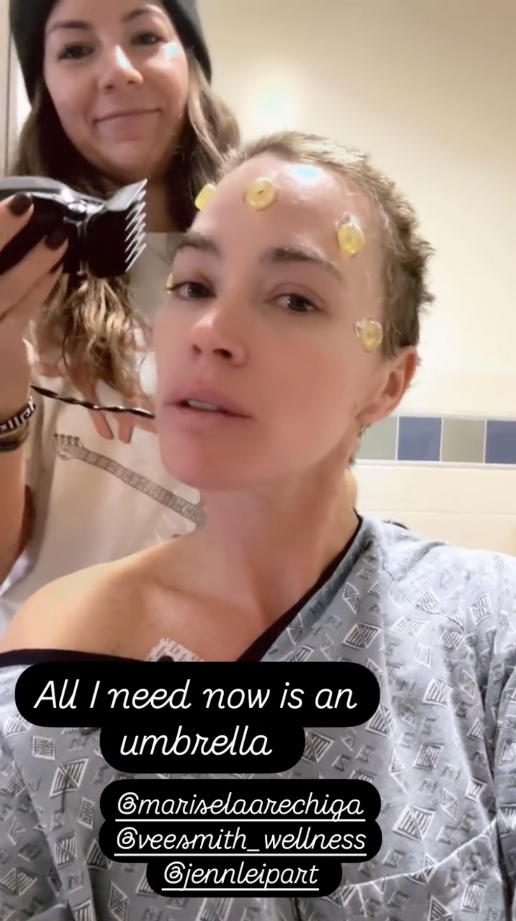 A selfie of Teddi Mellencamp shaving her head