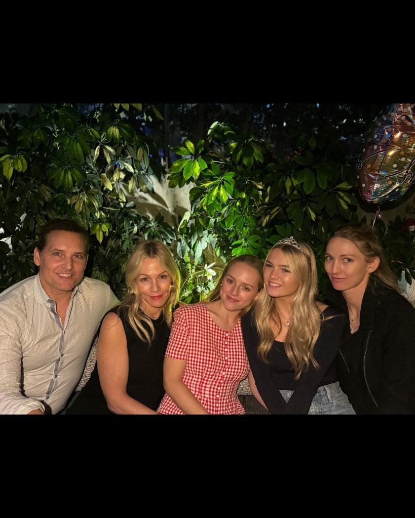 Peter Facinelli with his three daughters and his ex-wife Jennie Garth.